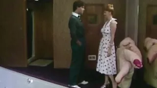 Buomom maturo Brandus Brandi Meilė yra universalus mylėdamiesi su mylimuoju